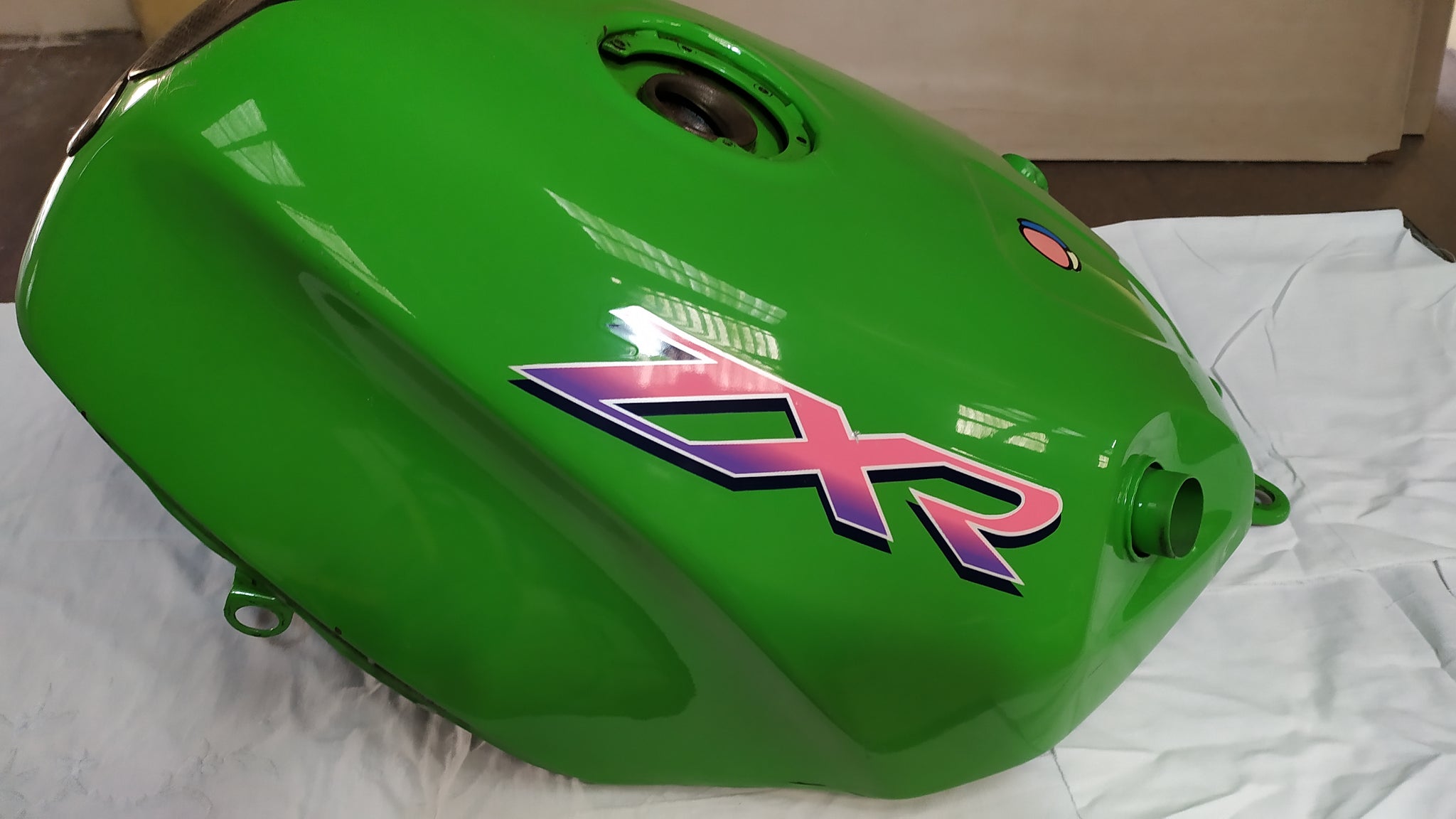 KAWASAKI 750 ZXR J 1991-95 / Fuel tank – MOTOTRUST